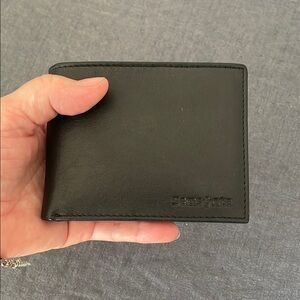 Samsonite black leather wallet RFID blocking card holder ID holder
New